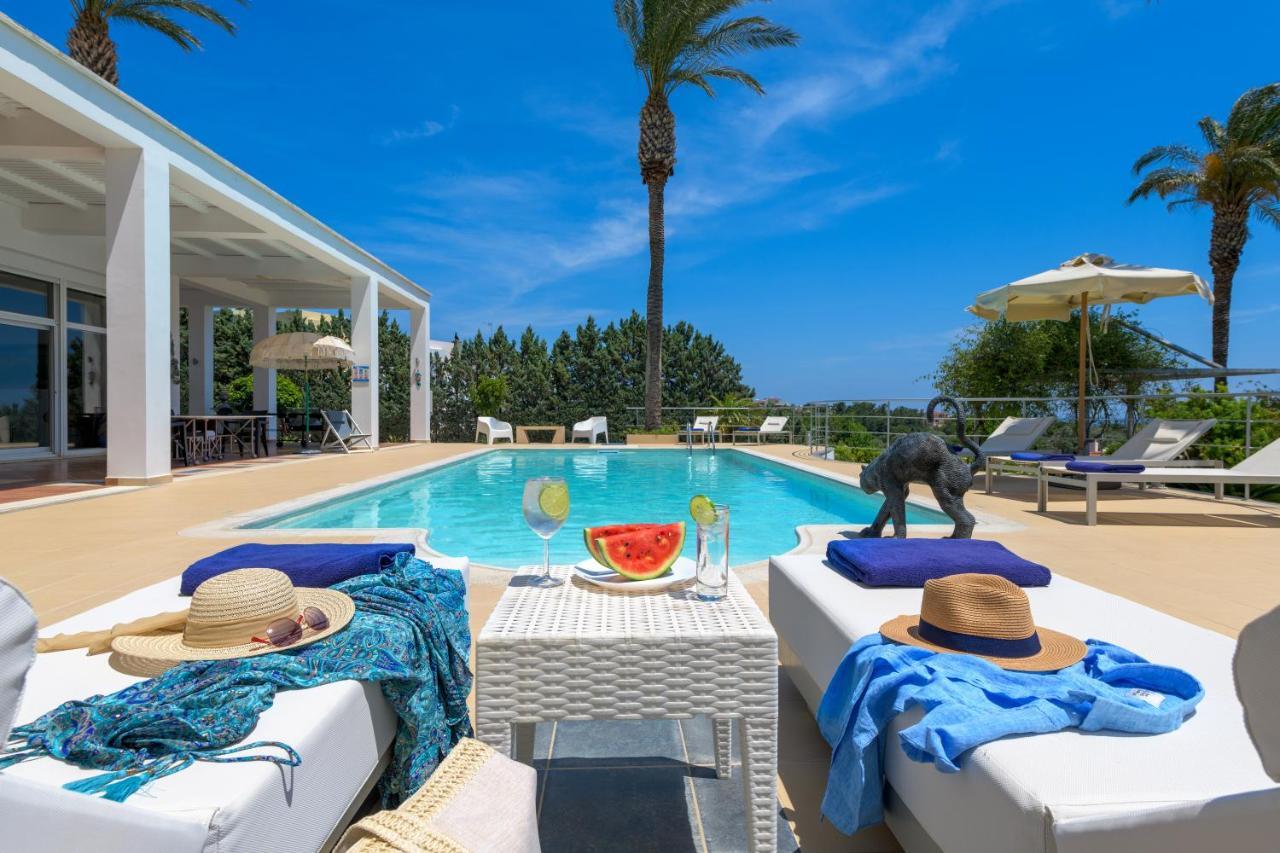 Grande Dame Villa Of Rhodes Asgourou エクステリア 写真