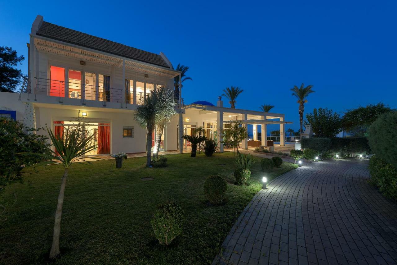 Grande Dame Villa Of Rhodes Asgourou エクステリア 写真