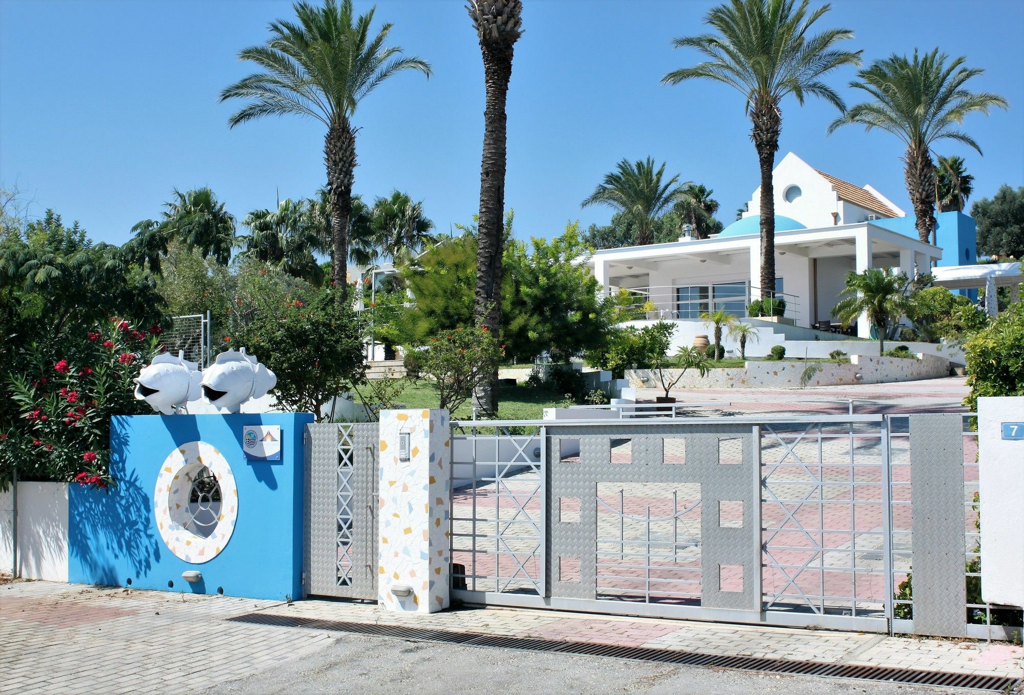 Grande Dame Villa Of Rhodes Asgourou エクステリア 写真