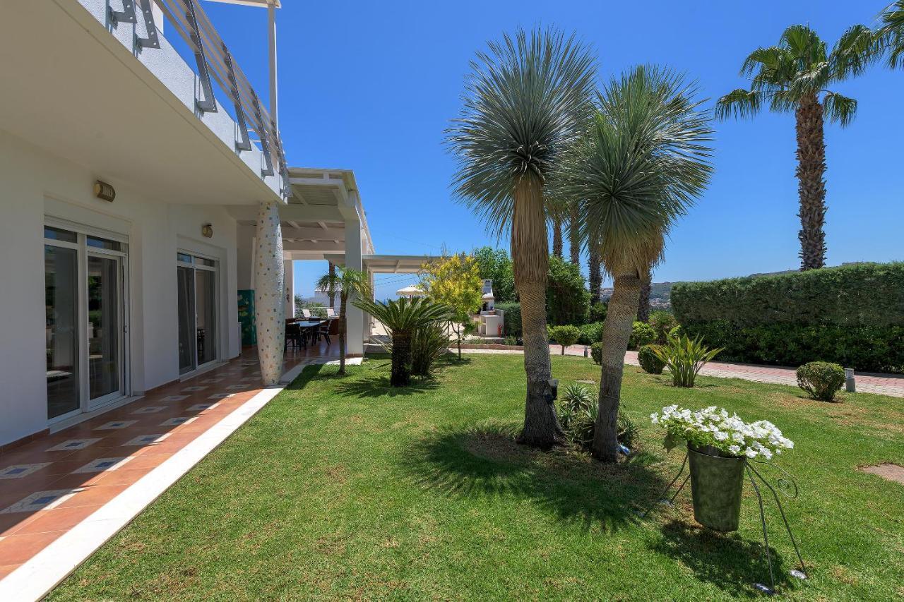 Grande Dame Villa Of Rhodes Asgourou エクステリア 写真